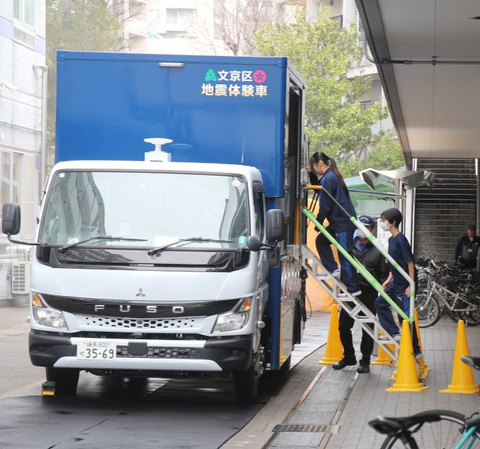 080323 防災教室 (32).JPG